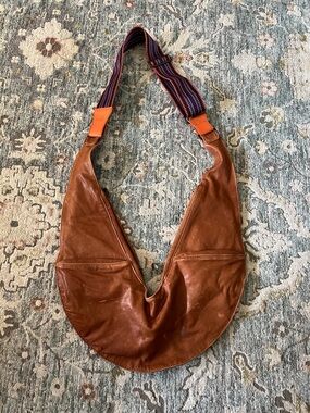 Sash Brown Leather Crossbody with Jacquard Strap